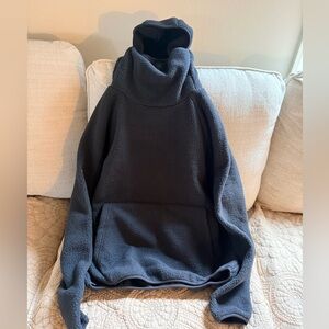 Cozy Black Turtleneck Sweater Men’s Small